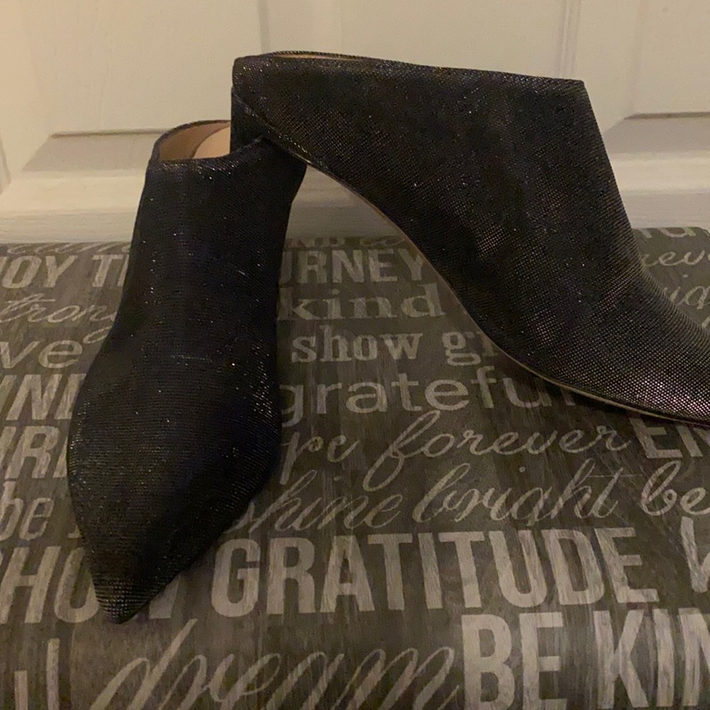 Ladies mules